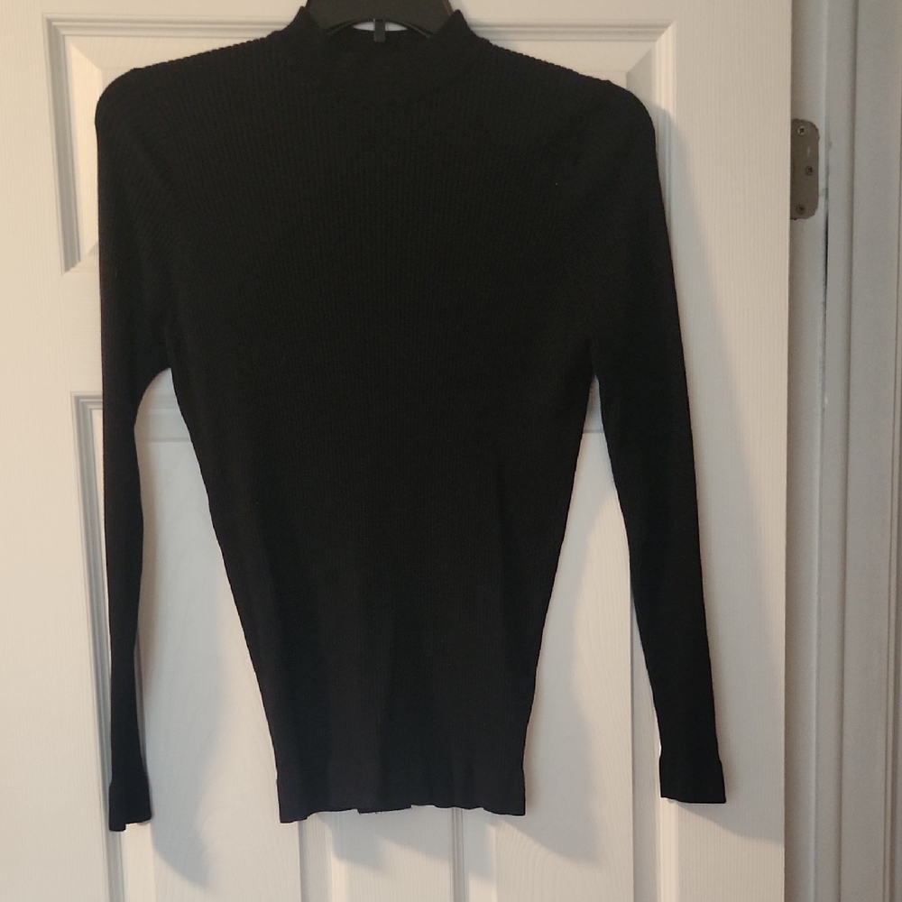 EUC-Zara Black Ribbed Mock Turtleneck
